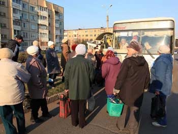 В Запорожье будут курсировать спецавтобусы для дачников фото