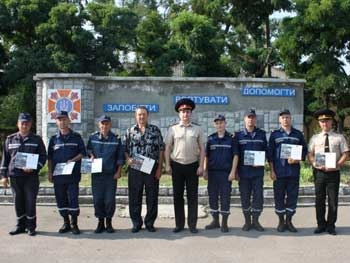 Мелитопольский район. Бойцов аварийно-спасательного отряда наградили фото