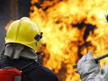 В Харькове горело здание Минобороны фото