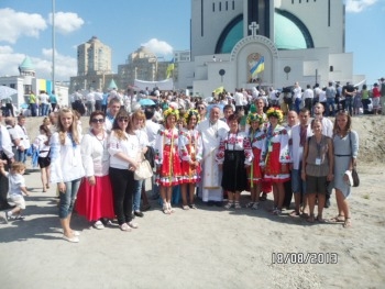 Мелитопольские греко-католики приняли участие в церемонии освящения главного собора УГКЦ в Киеве фото