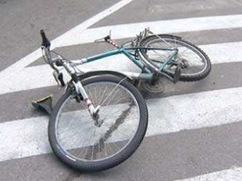 В Бердянске велосипедист угодил под колеса авто фото