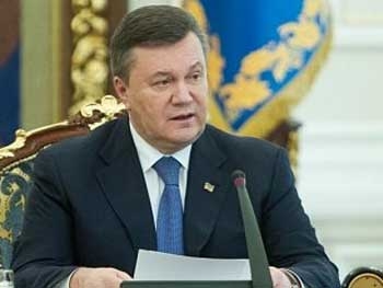Украина выступает против войны в Сирии, - Янукович фото