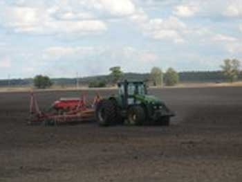 Запорожские аграрии готовятся к посеву озимых под урожай 2014 года фото