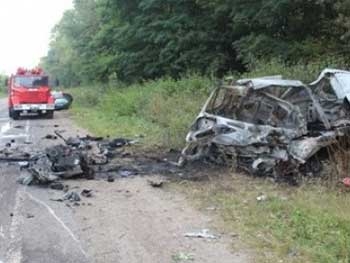 В Тернопольской области три человека погибли в ужасной аварии фото
