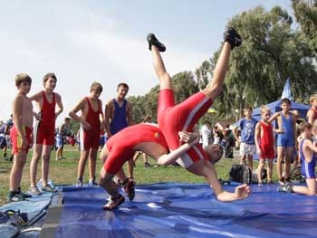 В Запорожье массово отметили День физкультуры фото