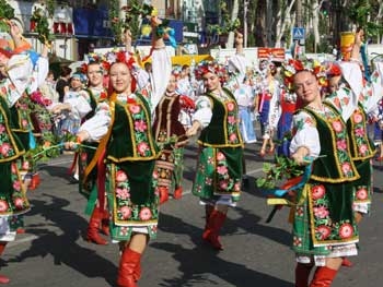 В выходные дни перемещаться по городу будет сложно фото