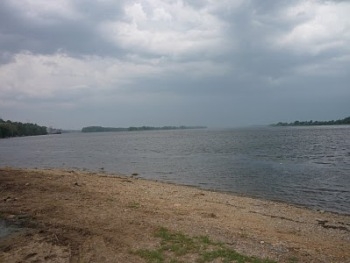 Запорожская прокуратура займется незаконными заборами на берегу Днепра фото