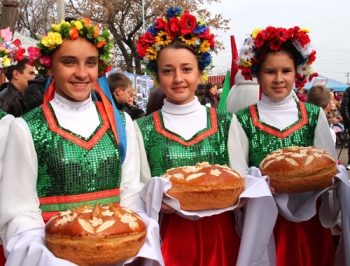 Константиновцы празднуют день рождения села фото