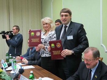 Запорожская и Донецкая области договорились о сотрудничестве по ЖКХ фото