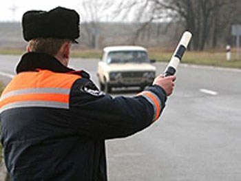 Запорожские студенты помогут гаишникам на дорогах фото