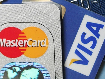 НБУ намерен потеснить Visa и MasterCard на украинском рынке платежных карт - Ъ фото