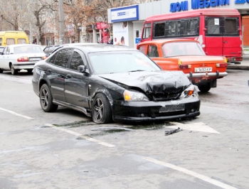 Мелитополь. Пьяному водителю не дали скрыться с места аварии фото