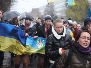 Запорожские студенты митинговали в Киеве фото