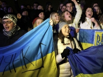 Запорожские активисты сняли видеоролик о местном ЕвроМайдане фото