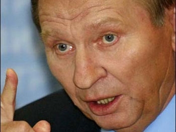 Кучма: Путин заключил Украину в объятия, из которых без потерь не выбраться фото