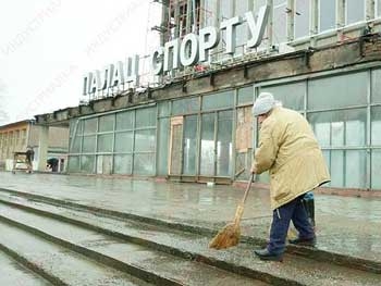 В запорожской «Юности» будет два ледовых катка фото