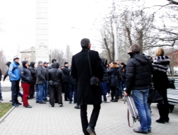 Провокация на мирном собрании активистов фото