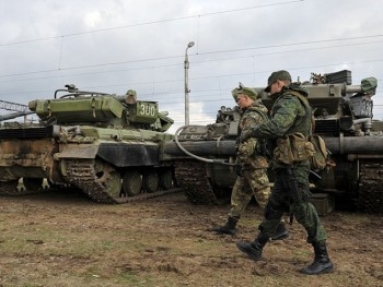 Минобороны объяснило передислокацию военной техники фото