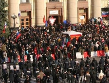 В Харькове запретили проводить пророссийские митинги фото