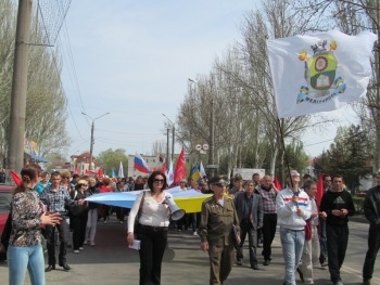 Мелитополь. На пророссийском митинге продолжили требовать референдума  фото