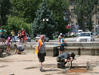 Мелитополь. Фонтан на площади заварили фото