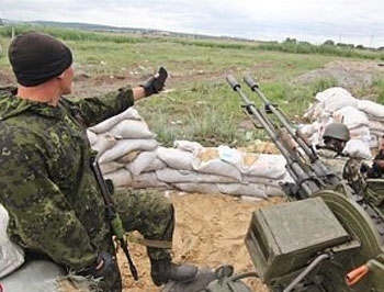 За сутки в зоне АТО погибли трое военнослужащих, четверо ранены фото