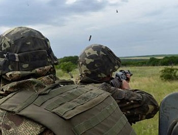 В Донецкой области был бой с террористами, погиб силовик фото