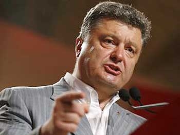 Порошенко: За каждого убитого террористы заплатят сотней своих фото