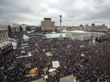 Прокуратура взялась за милиционеров и чиновников по наведению порядка на Майдане фото