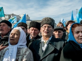 Крымским татарам запретили поминать жертв сталинского режима фото