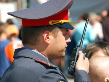 В Запорожье охраняют порядок на улицах фото