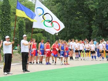 День спорта в Мелитополе: соревнования, турниры и концерт фото