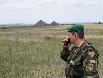 В Луганской области на мине подорвались пограничники, 3 погибших фото