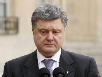 Порошенко пообещал честные выборы в Украине фото