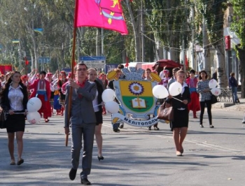 «По главной улице с оркестром». Мелитополь празднует юбилей фото