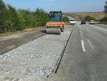 Дороги Запорожской области готовят к зиме фото