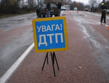 В Запорожской области столкнулись две легковушки, есть пострадавшие фото