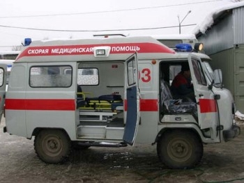 В Донецкой области расстреляли машину скорой фото