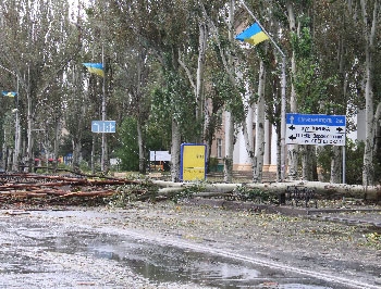 ГСЧС предупреждает: завтра Мелитополь снова накроет штормовой ветер фото