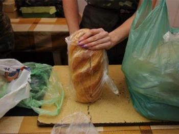 В Запорожье проверяли продукты фото