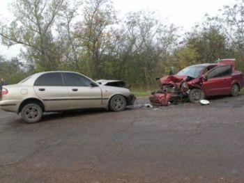 В Херсонской области произошло масштабное ДТП фото