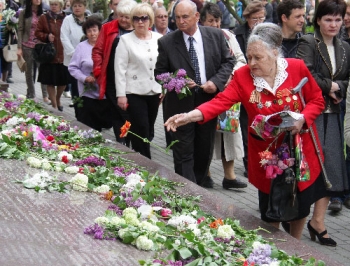 Что мелитопольская Свобода предлагает сделать с ветеранами фото