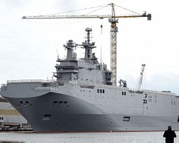 Корабль Mistral может быть угнан российскими моряками - Le Figaro фото