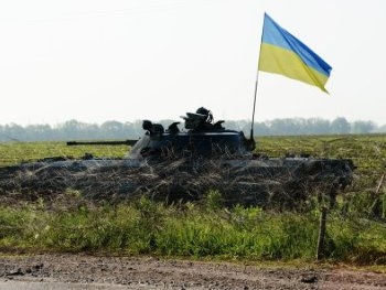 В Украину снова зашла российская военная техника фото