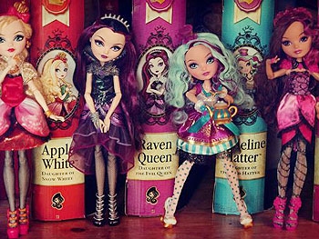 Сказочный мир и любимые персонажи мультфильма «EverAfterHigh» фото