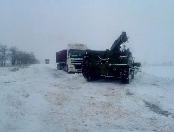 В Запорожской области в снежном плену оказались четыре человека фото