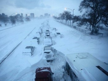 В Запорожской области чистят дороги фото