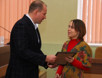 Мелитопольские волонтеры даже во время награждения ставили «неудобные вопросы» городской власти фото