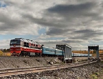 Боевики взорвали ж/д мост на перегоне Красноармейск-Гродовка фото