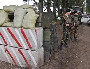 В Мариуполь временно ограничен въезд с восточного направления фото